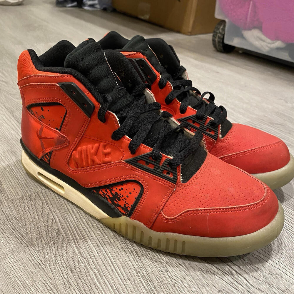 Nike Air Tech Challenge Men’s Size 8 Hybrid Chilling Red 653873-600  RED-BLACK